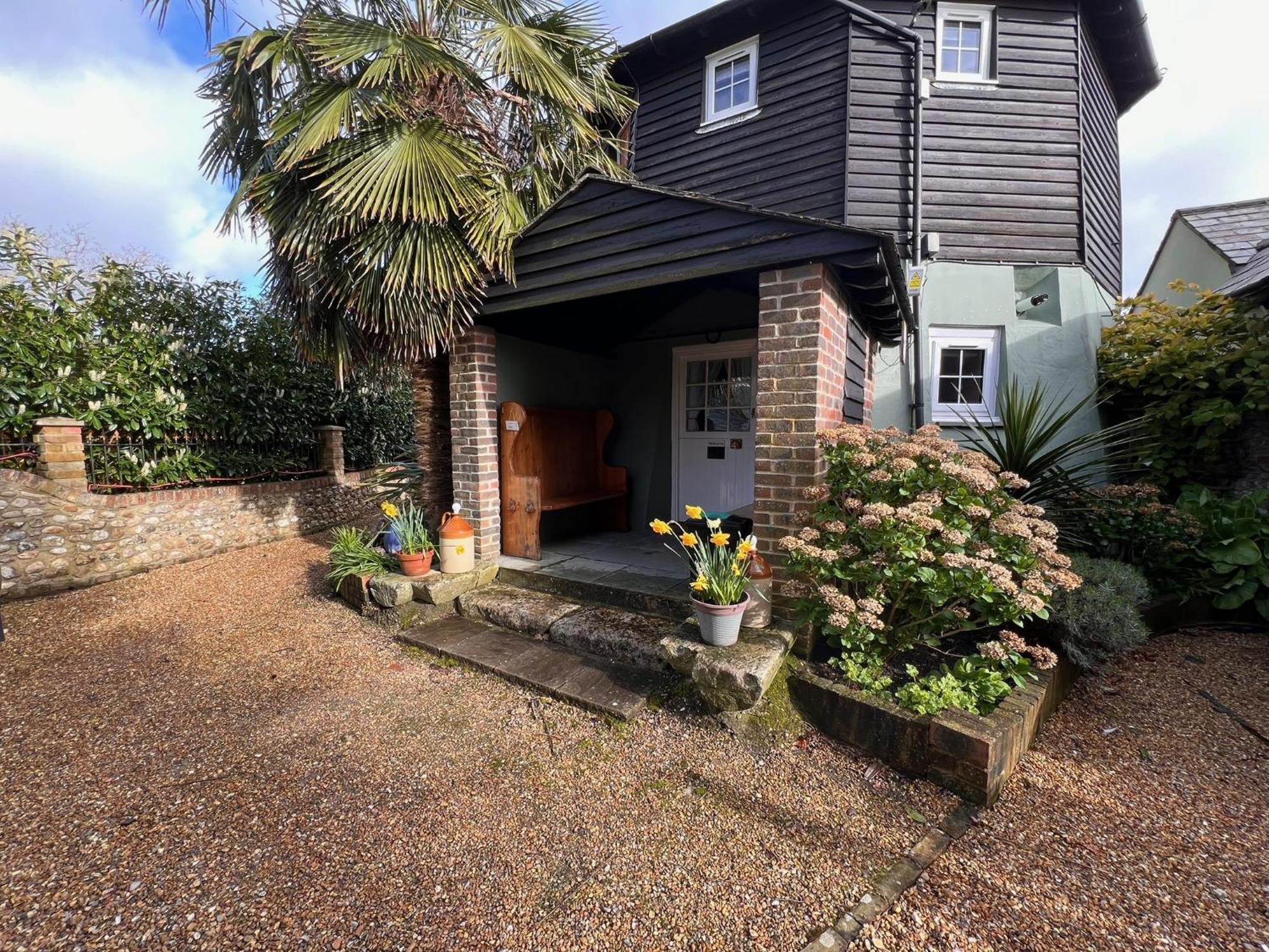 Hunston Mill Self Catering Dog Stay For Free 치체스터 외부 사진