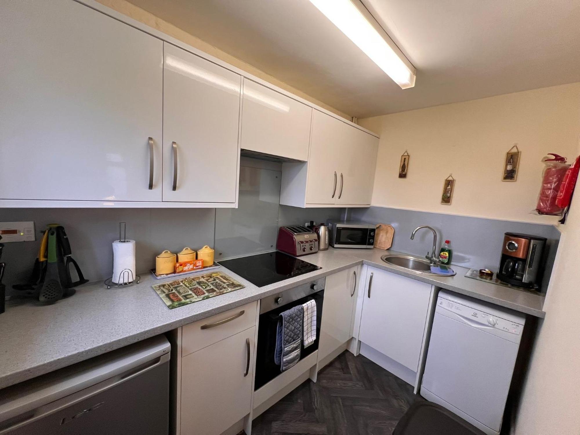 Hunston Mill Self Catering Dog Stay For Free 치체스터 외부 사진