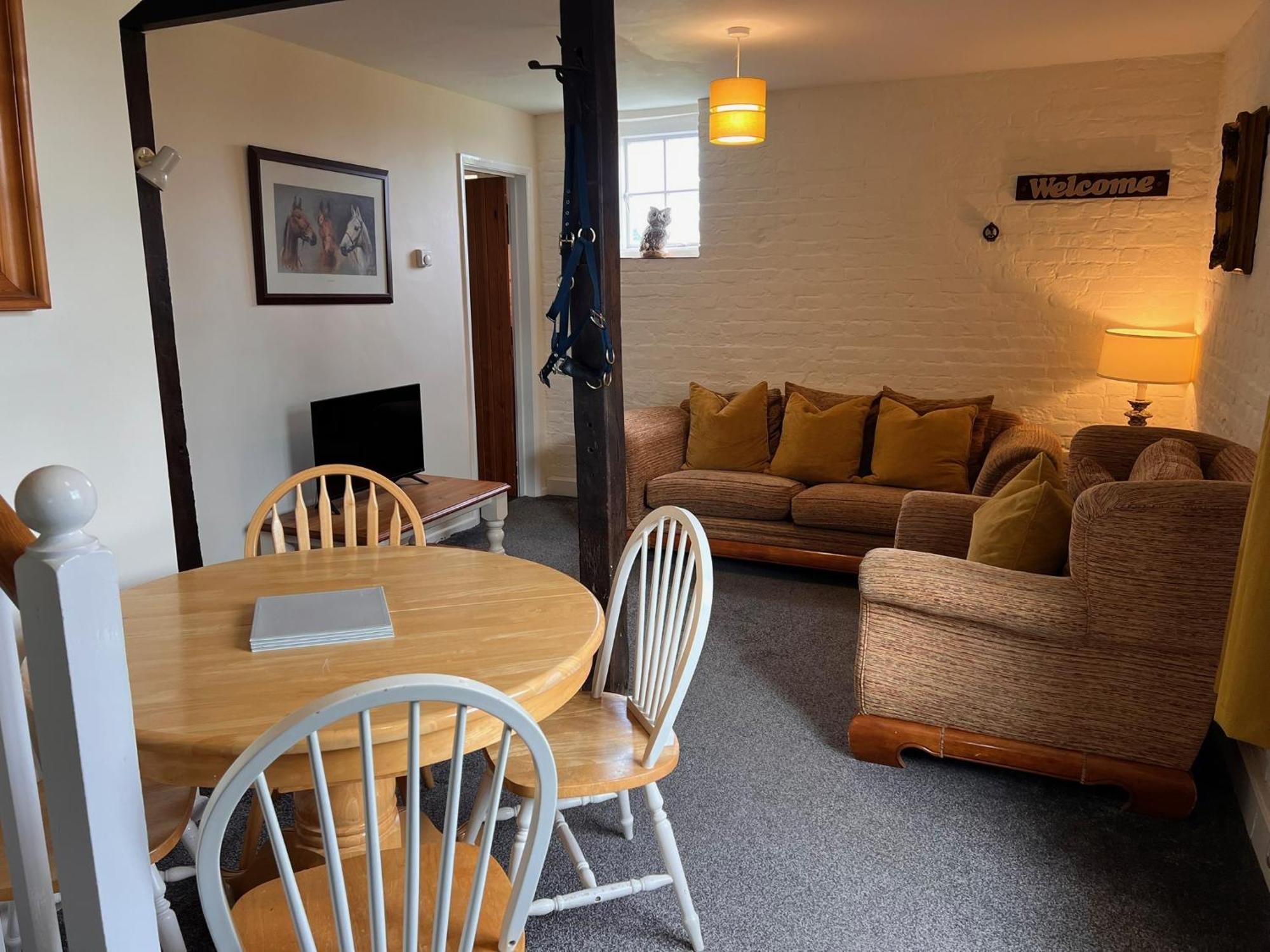 Hunston Mill Self Catering Dog Stay For Free 치체스터 외부 사진