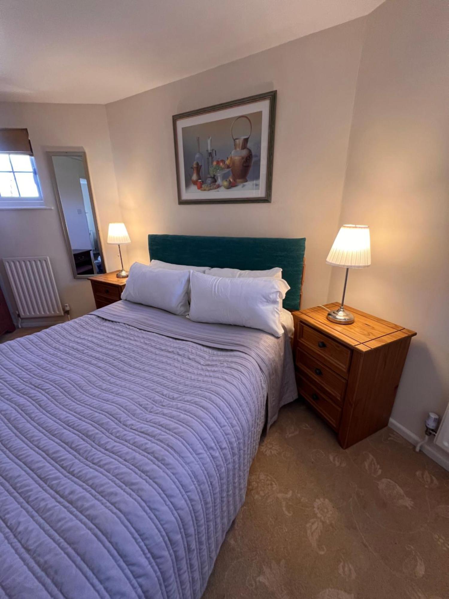 Hunston Mill Self Catering Dog Stay For Free 치체스터 외부 사진